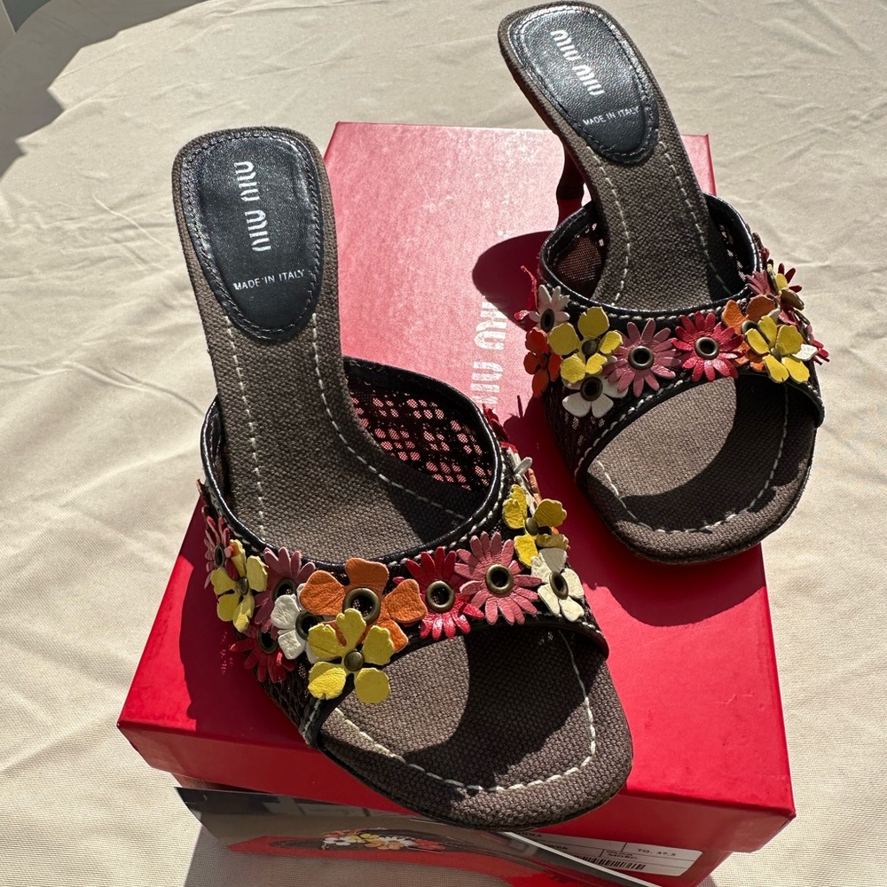Miu Miu Vintage 1997 Kitten Heel Mesh Flower